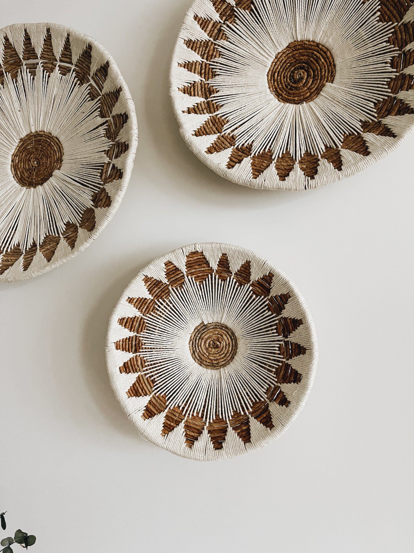 Pandawa Wall Plate White Sun - 40cm