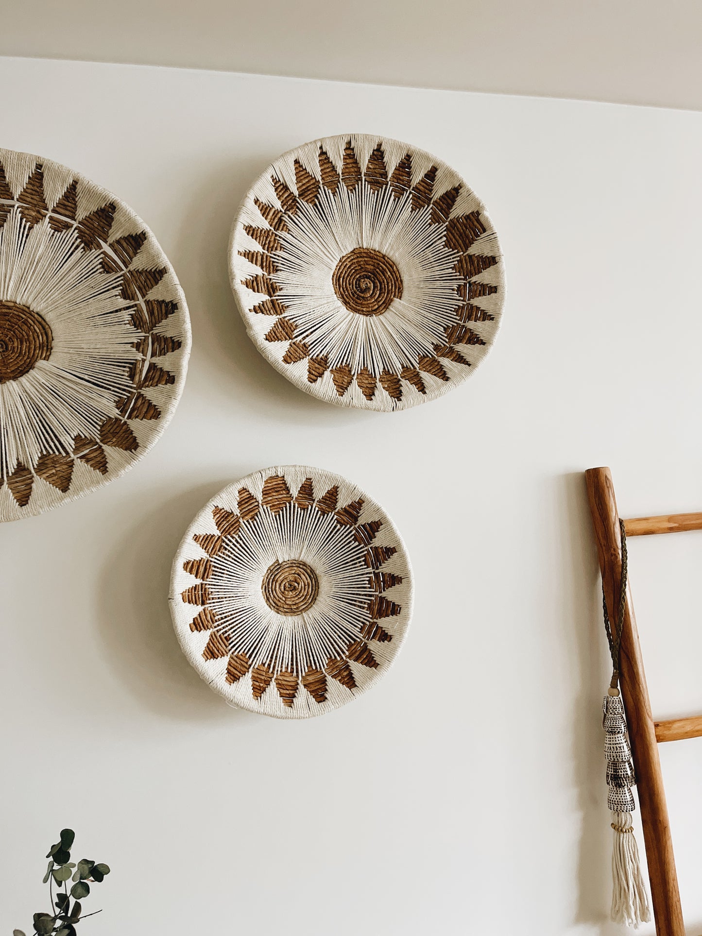 Pandawa Wall Plate White Sun - 60cm