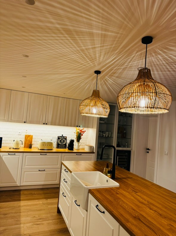 Rattan Lobster Lamp - 43cm