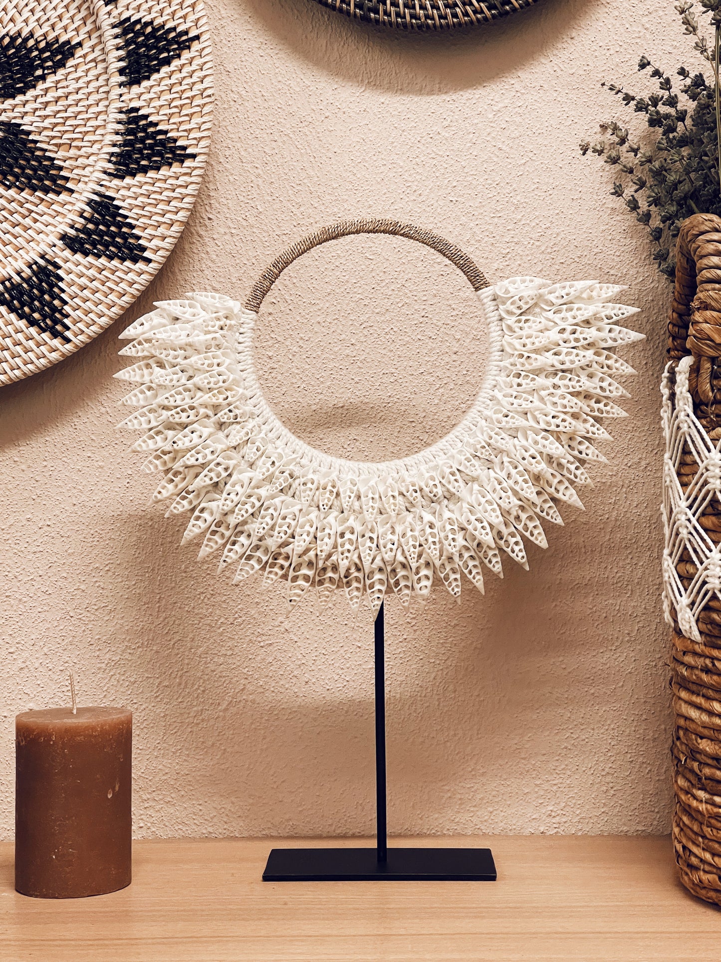 Becora Shell Decor on Stand - White
