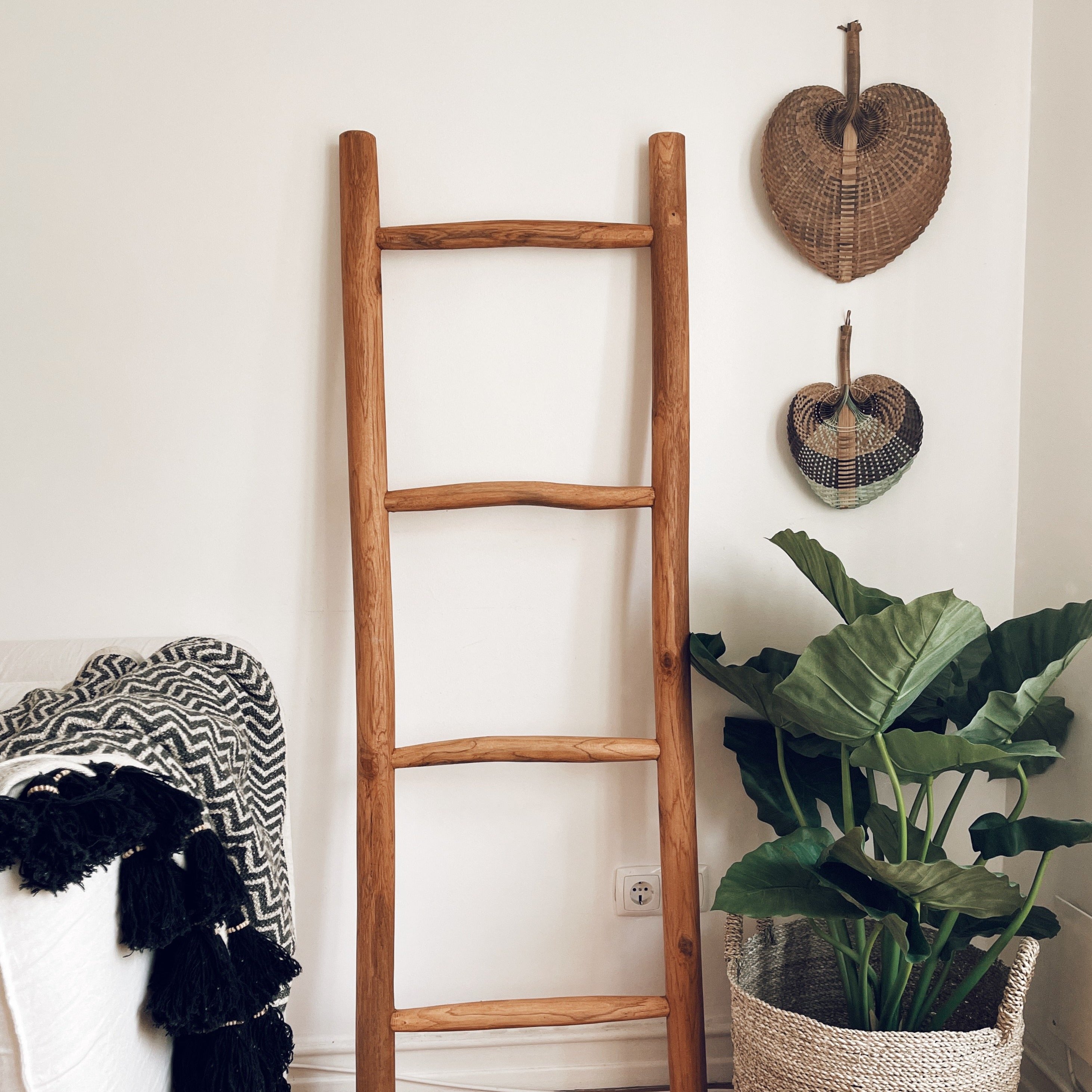 Toalheiro Kubu em Madeira - S